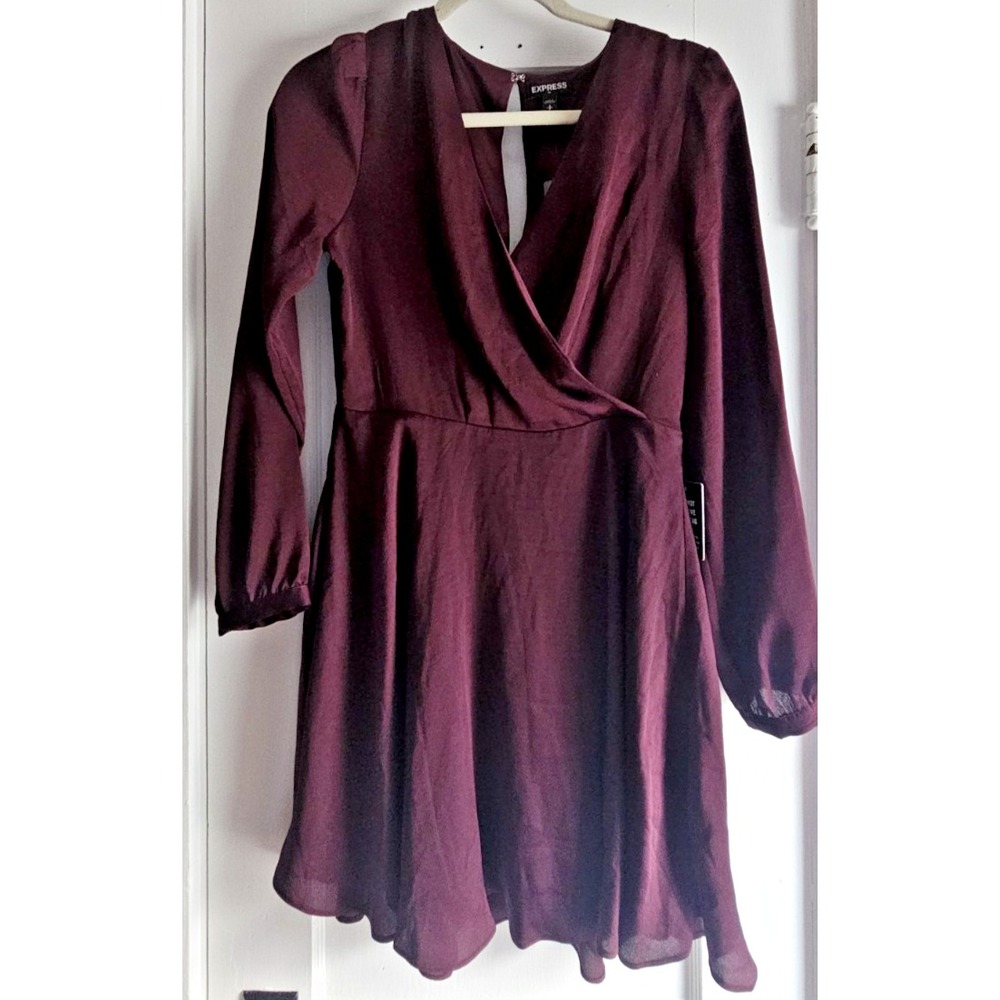 NWT EXPRESS burgundy long sleeve faux wrap skater mini dress womans S